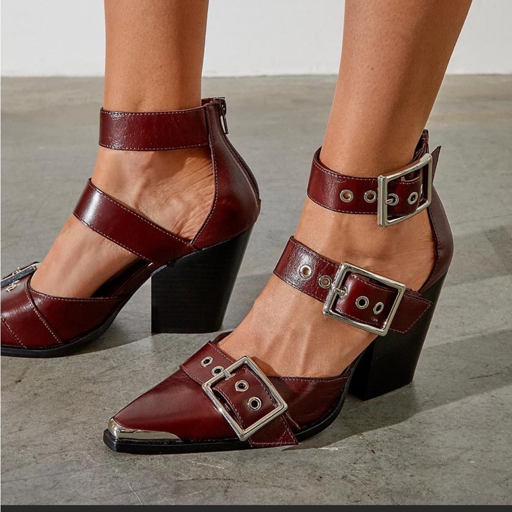 FP Hendrix Heels